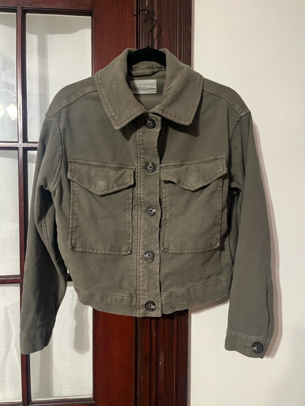 Everlane Cropped “Moleskin Utility Jacket” in Size XS and colorway “kalamata”